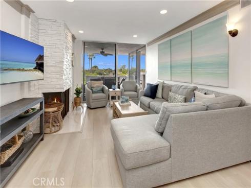 781 Avocado , Corona del Mar, CA