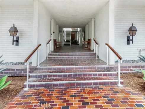 781 Avocado , Corona del Mar, CA