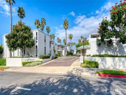 781 Avocado , Corona del Mar, CA