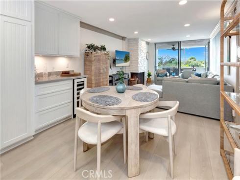781 Avocado , Corona del Mar, CA