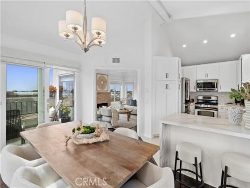 423  Poppy  , Corona del Mar, CA