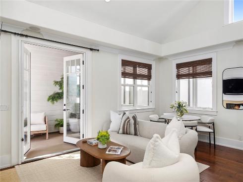 516 Poinsettia B Avenue, Corona del Mar, CA
