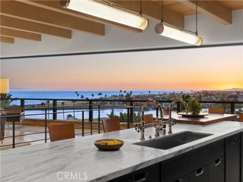 2804  Ocean  , Corona del Mar, CA
