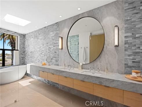 2804  Ocean  , Corona del Mar, CA