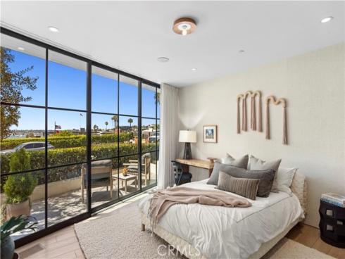 2804  Ocean  , Corona del Mar, CA