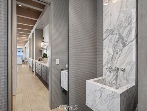 2804  Ocean  , Corona del Mar, CA