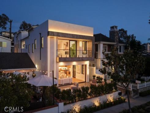 518  Poinsettia  B  Avenue, Corona del Mar, CA