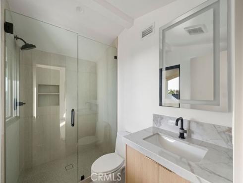 518 Poinsettia Avenue, Corona del Mar, CA