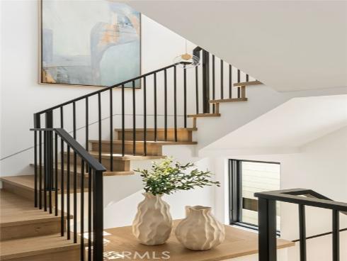 518 Poinsettia Avenue, Corona del Mar, CA
