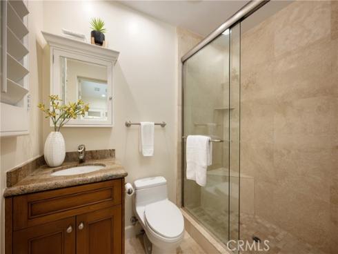 15 Beachcomber , Corona del Mar, CA