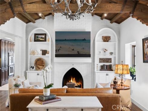 541 Hazel , Corona del Mar, CA