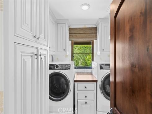 541 Hazel , Corona del Mar, CA