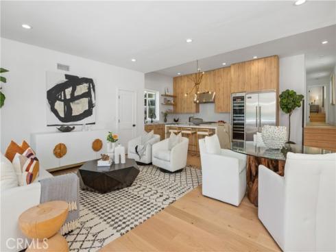 520 Iris , Corona del Mar, CA