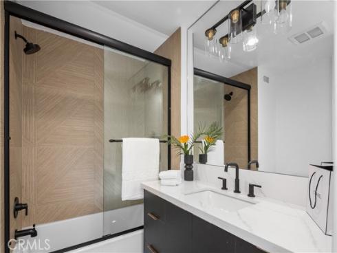 520 Iris , Corona del Mar, CA
