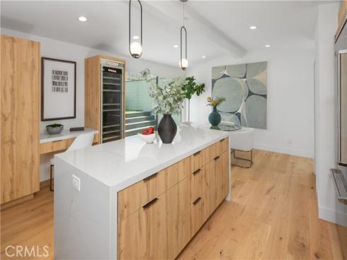 520 Iris , Corona del Mar, CA