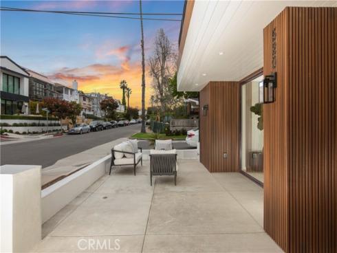 520 Iris , Corona del Mar, CA