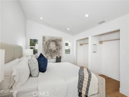 520 Iris , Corona del Mar, CA