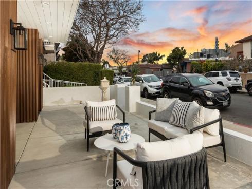 520 Iris , Corona del Mar, CA