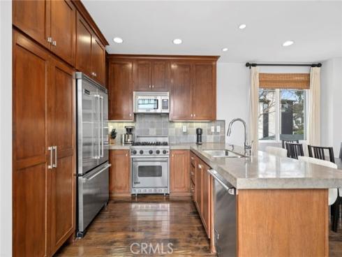 417  Poinsettia   Avenue, Corona del Mar, CA