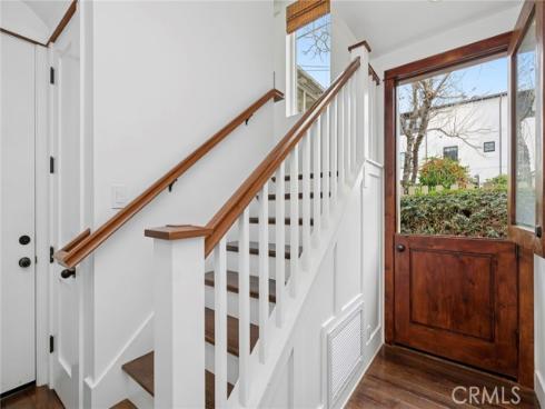 417  Poinsettia   Avenue, Corona del Mar, CA