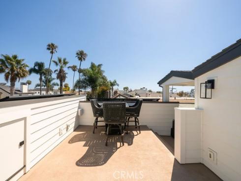 419 Goldenrod Avenue, Corona del Mar, CA
