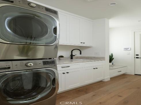 419 Goldenrod Avenue, Corona del Mar, CA