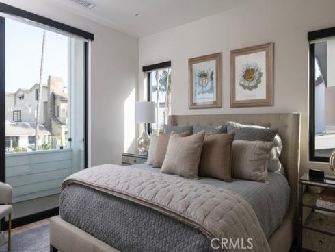 419 Goldenrod Avenue, Corona del Mar, CA