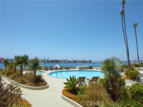 2525 Ocean 6B & 6C Boulevard, Corona del Mar, CA