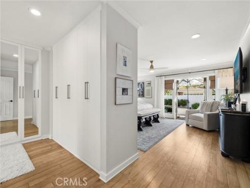 10 Maritime , Corona del Mar, CA