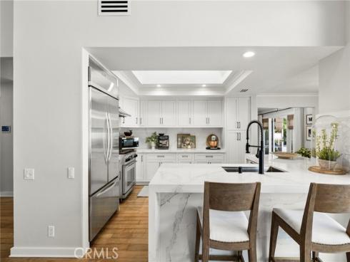10 Maritime , Corona del Mar, CA