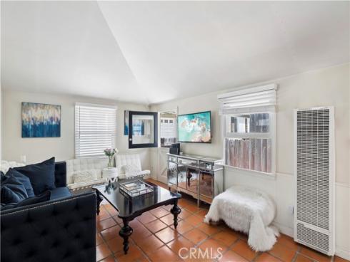 611 Larkspur , Corona del Mar, CA
