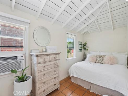 611 Larkspur , Corona del Mar, CA