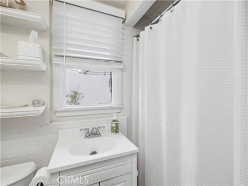 611 Larkspur , Corona del Mar, CA