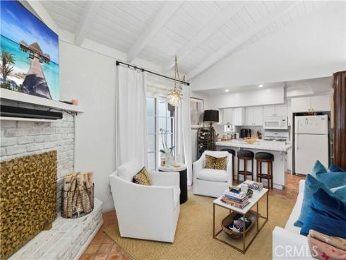 611 Larkspur , Corona del Mar, CA