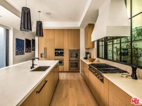 307  Goldenrod   Avenue, Corona del Mar, CA