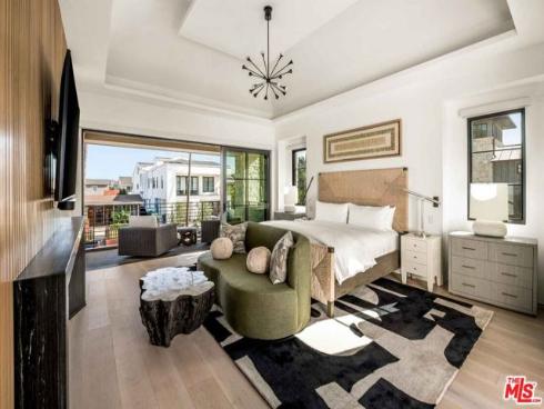 307  Goldenrod   Avenue, Corona del Mar, CA
