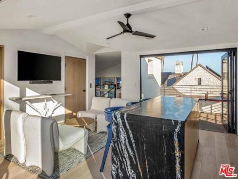 307  Goldenrod   Avenue, Corona del Mar, CA