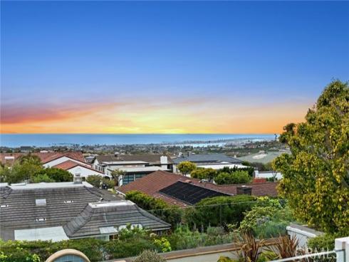 1509 Sandcastle Drive, Corona del Mar, CA