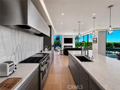2928  Ocean  , Corona del Mar, CA