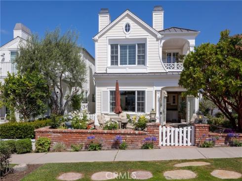 223  Marigold   Avenue, Corona del Mar, CA