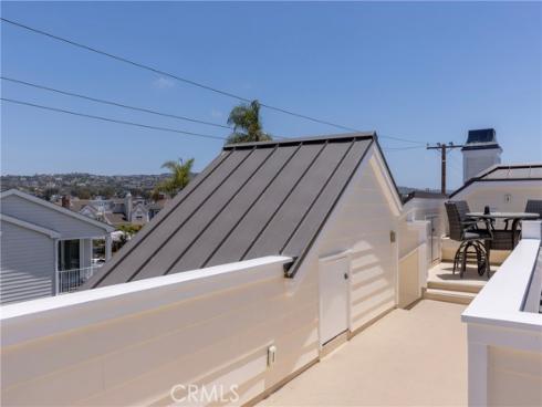223  Marigold   Avenue, Corona del Mar, CA