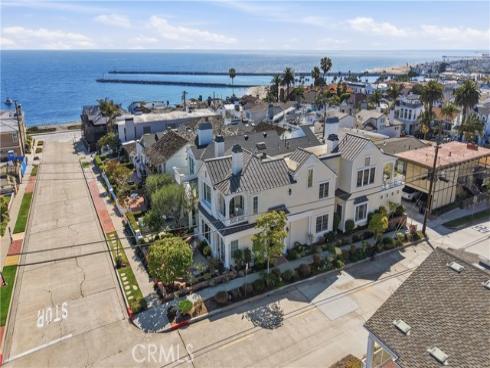 223  Marigold   Avenue, Corona del Mar, CA