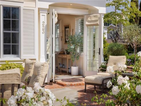 223  Marigold   Avenue, Corona del Mar, CA