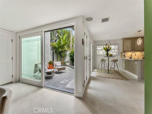 23 Canyon Crest , Corona del Mar, CA