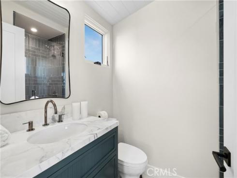 715 Poinsettia , Corona del Mar, CA