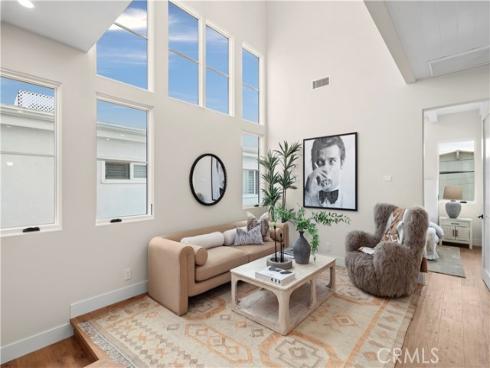 715 Poinsettia , Corona del Mar, CA