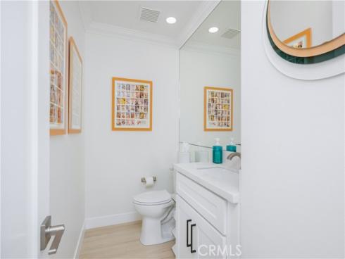 401 Seaward 2 Road, Corona del Mar, CA