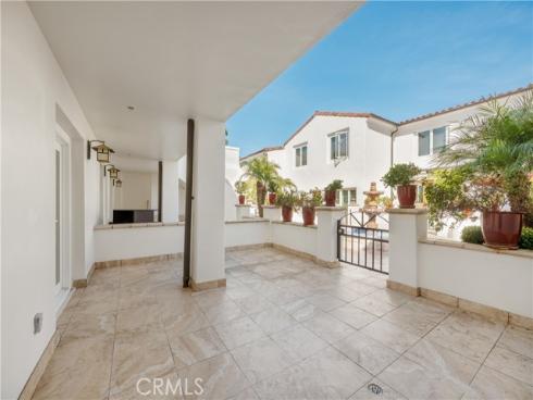 401 Seaward 2 Road, Corona del Mar, CA