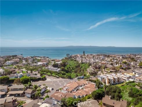 401 Seaward 2 Road, Corona del Mar, CA