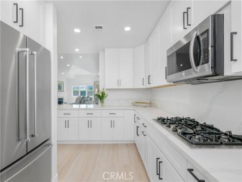 401 Seaward 2 Road, Corona del Mar, CA